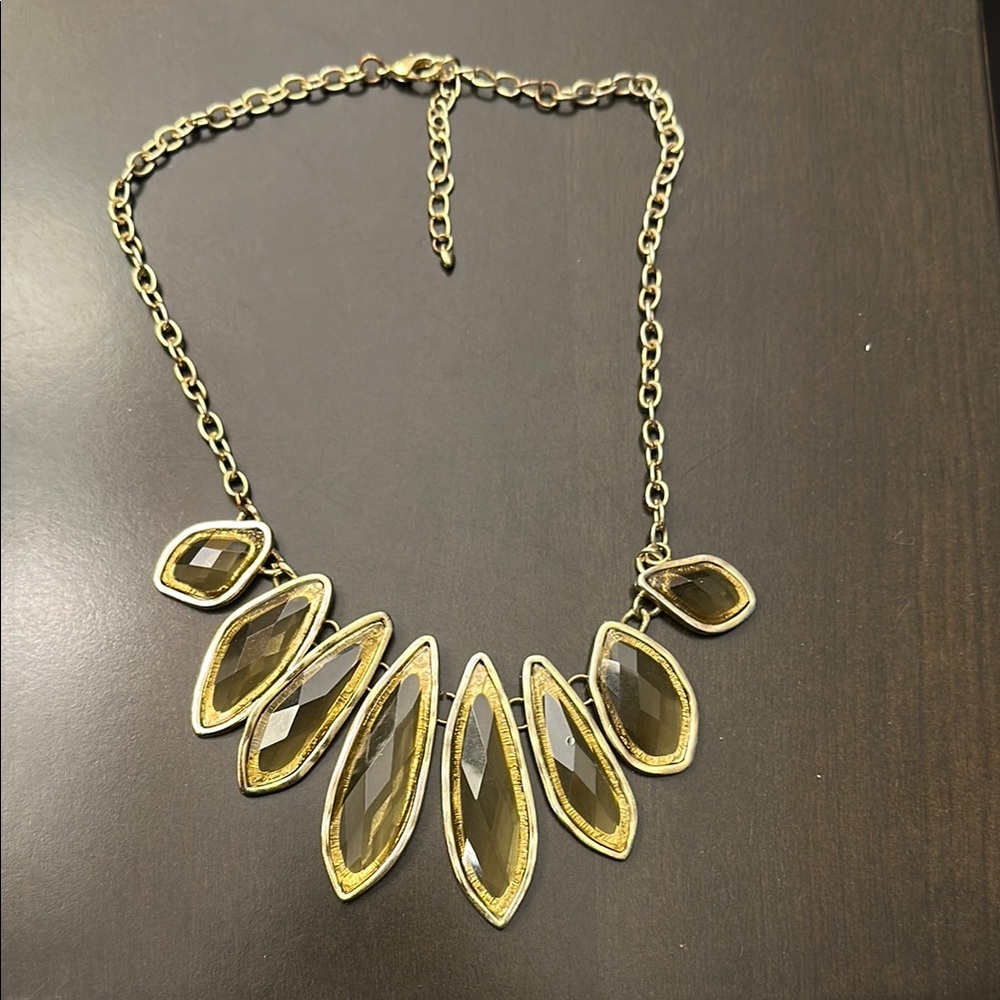 Elegant Gold Statement Necklace